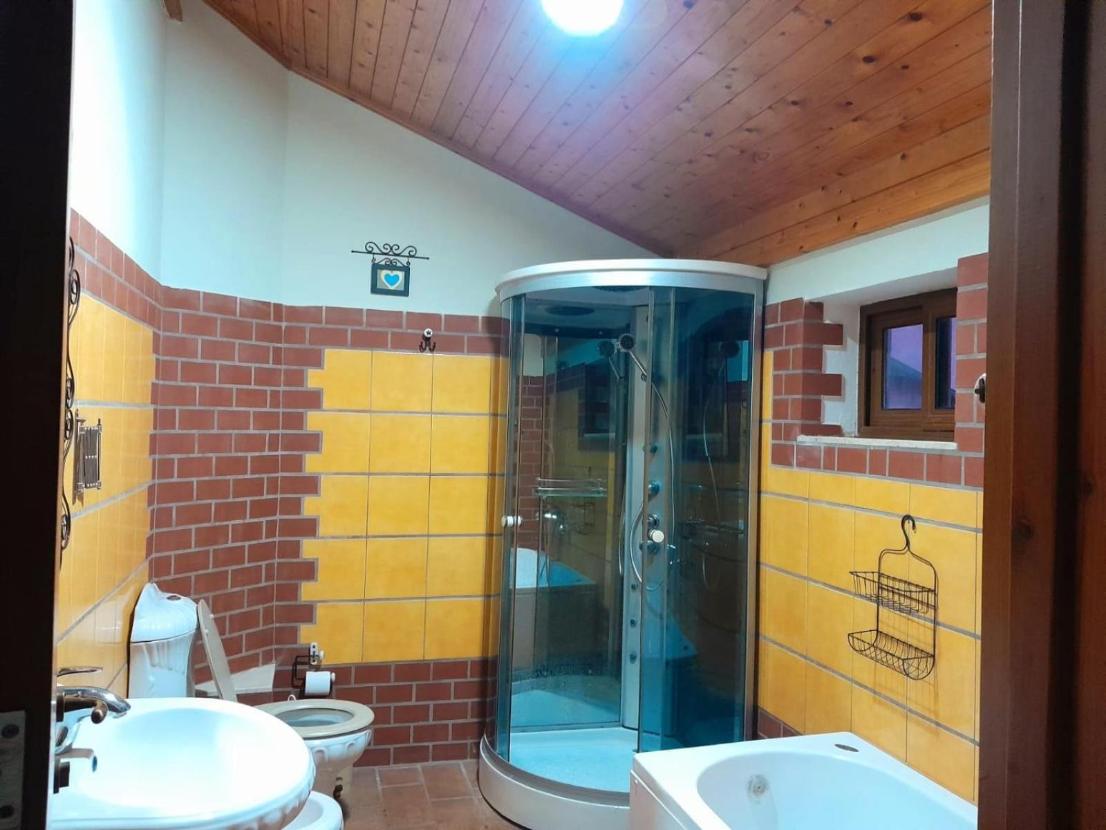 Villa Mugs Laknas Bagian luar foto