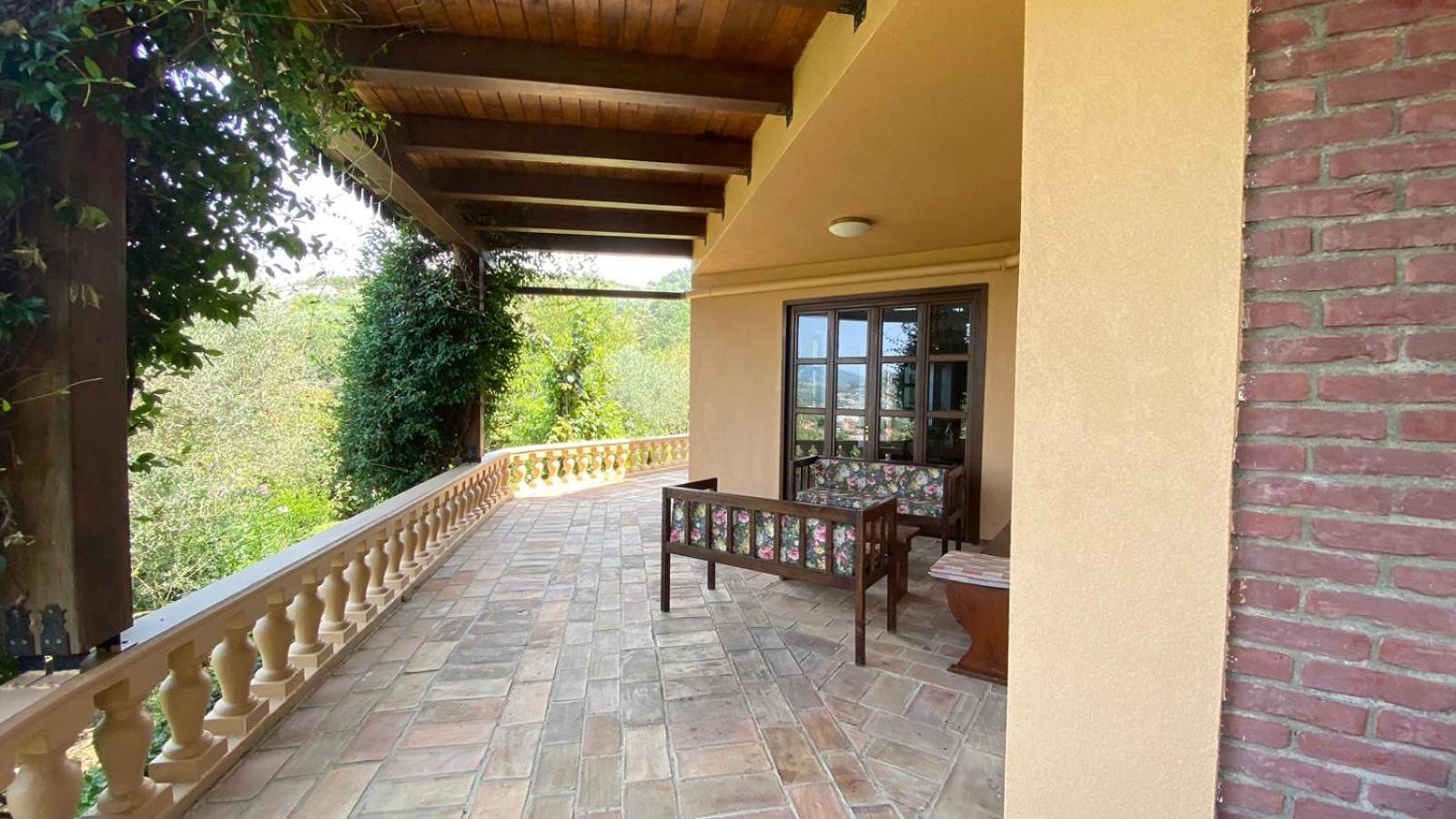 Villa Mugs Laknas Bagian luar foto