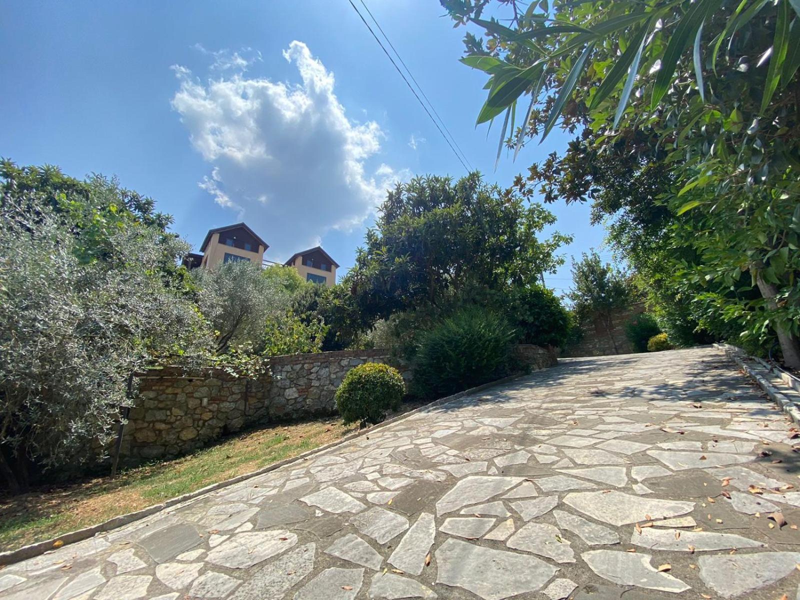 Villa Mugs Laknas Bagian luar foto
